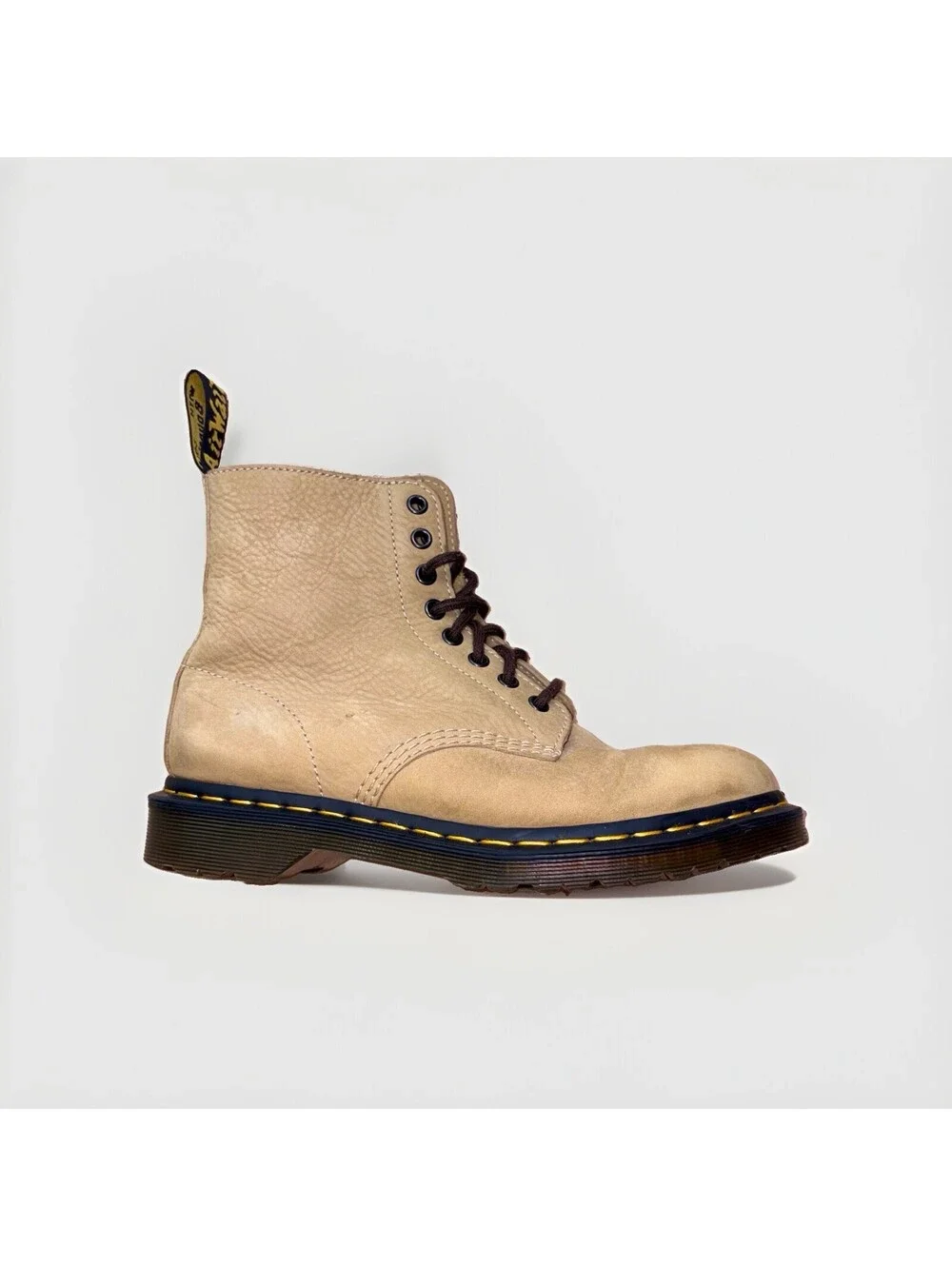 Dr Martens 1460 Boots Mens 7 Womens 8 Tan Leather Lace Up Combat AirWair